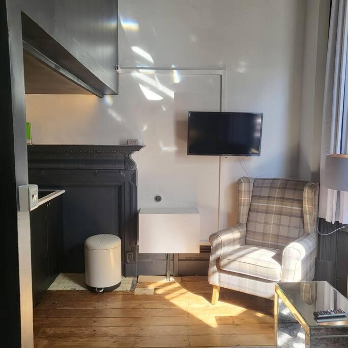 21 Mini Loft Apartment - Great Location - Comfy King Size Bed Brighton Екстериор снимка