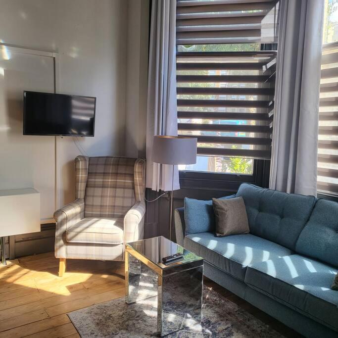 21 Mini Loft Apartment - Great Location - Comfy King Size Bed Brighton Екстериор снимка