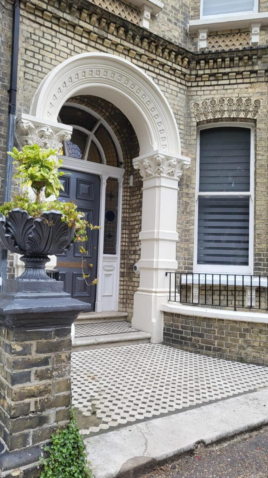 21 Mini Loft Apartment - Great Location - Comfy King Size Bed Brighton Екстериор снимка